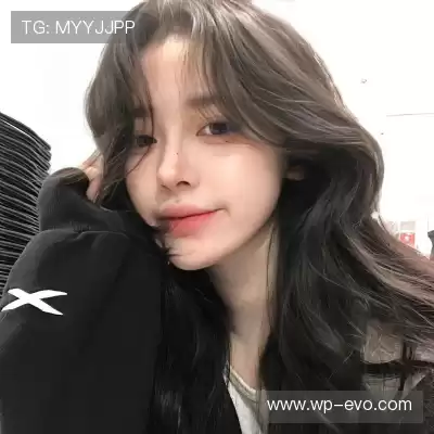 万桢翼